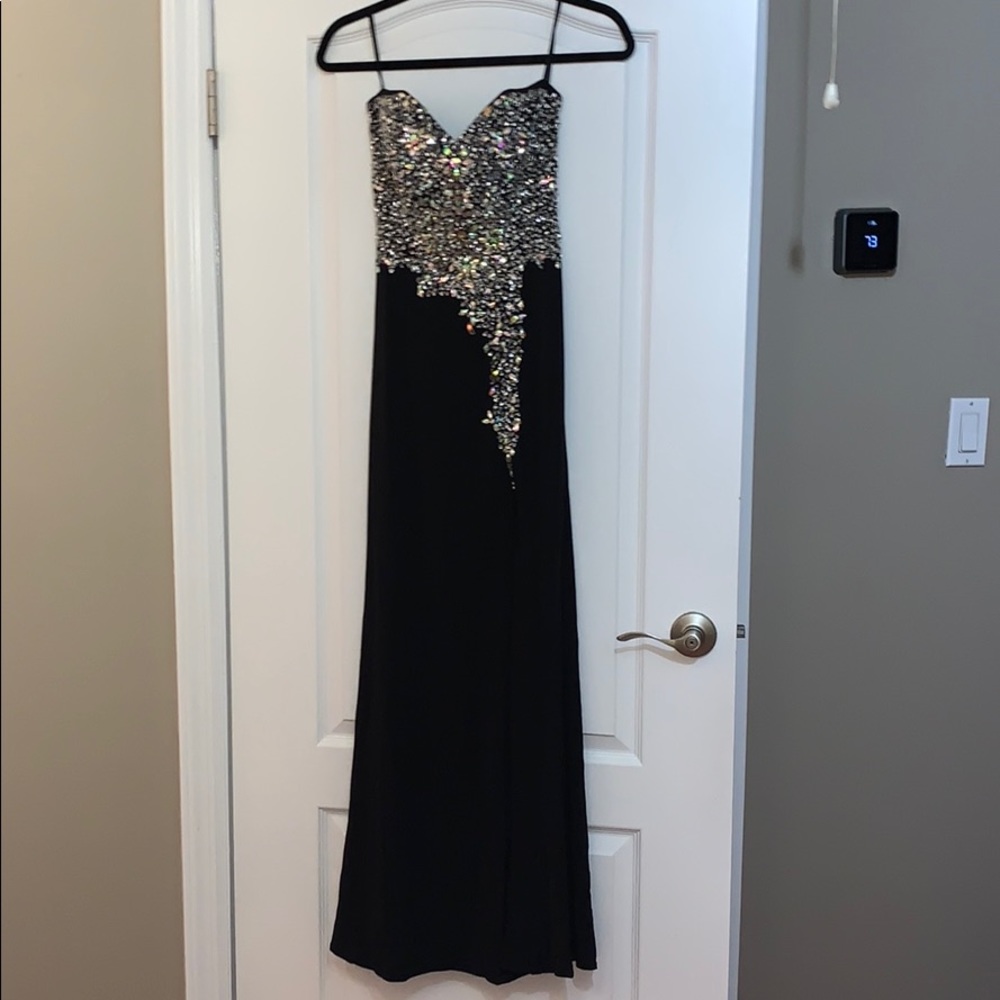 strapless prom dress